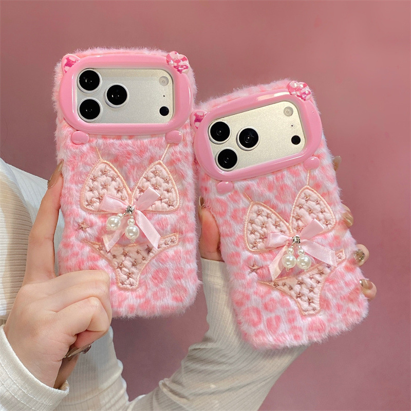 Apple Iphone 16 - Чехол-накладка Pearl Bikini Design из плюша